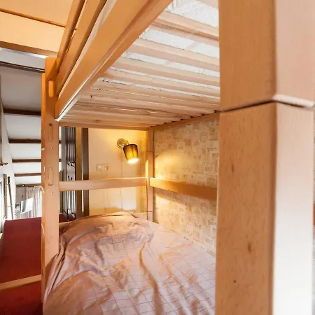 Elegant Holiday With With Terrace Casa de Férias *