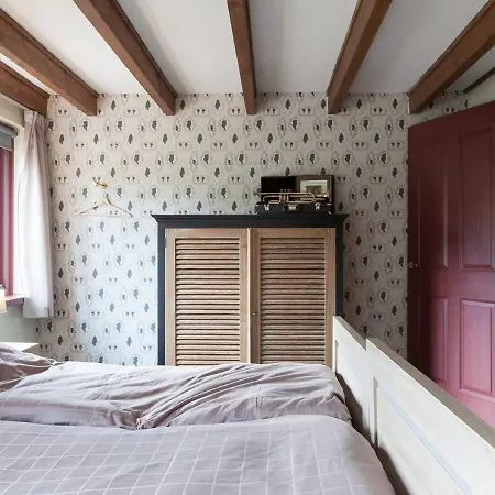 Elegant Holiday With With Terrace Casa de Férias